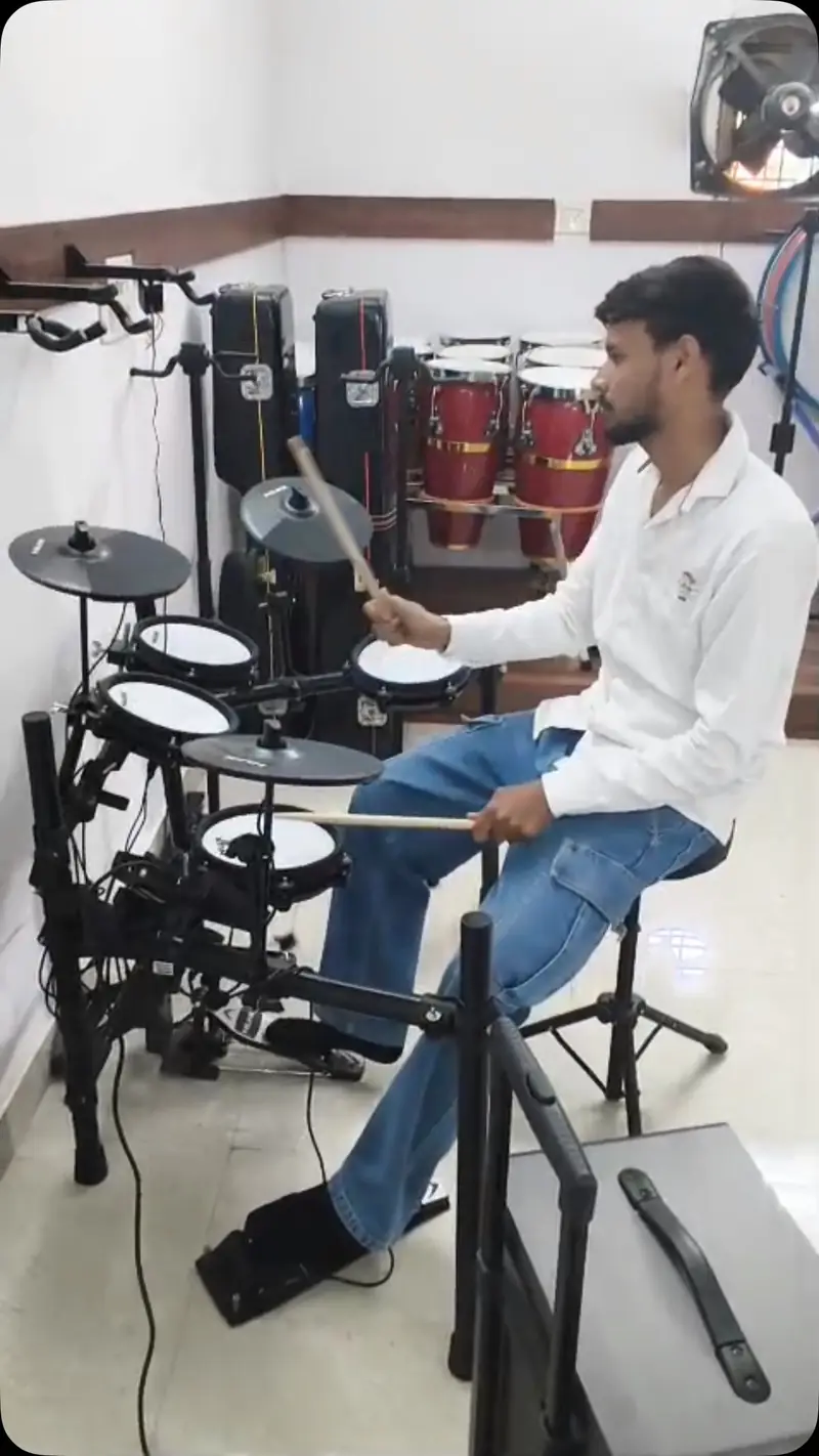 NUX electronic drum kit